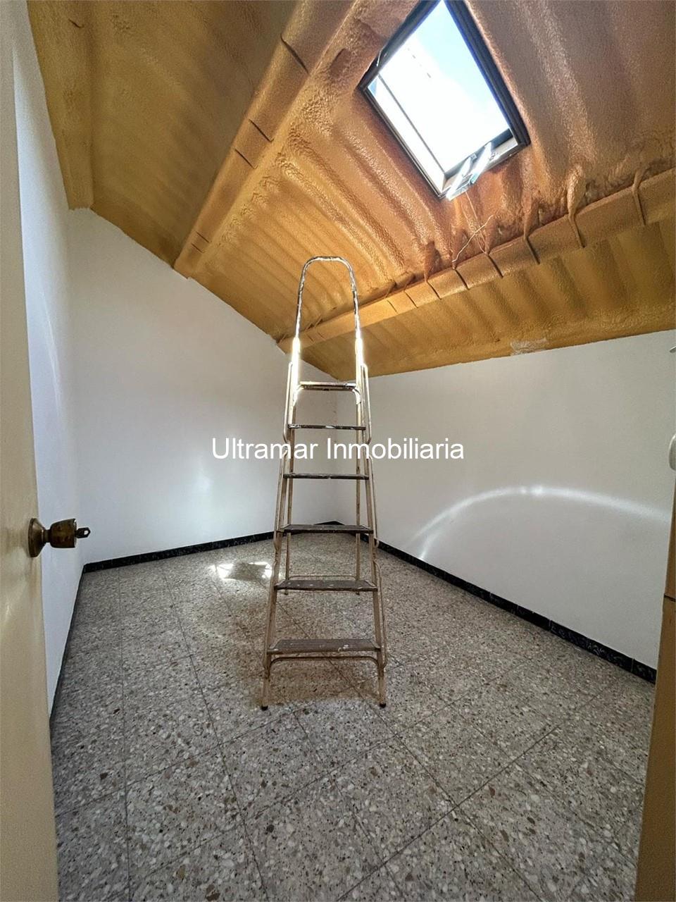 Foto 6 Edificio con terreno a la venta en Sta Marina