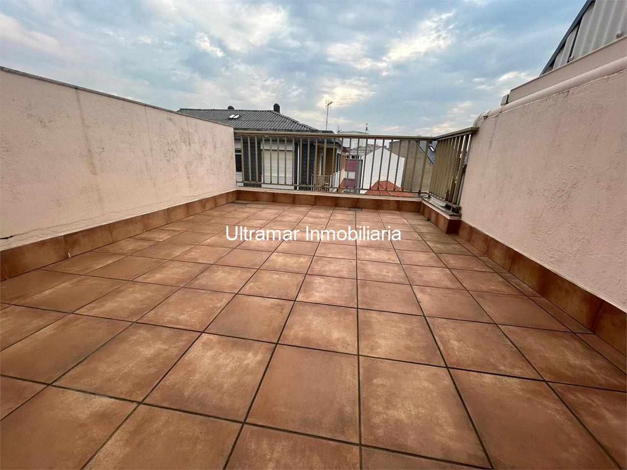 Foto 3 Piso con terraza a la venta en Portanova + bajo 